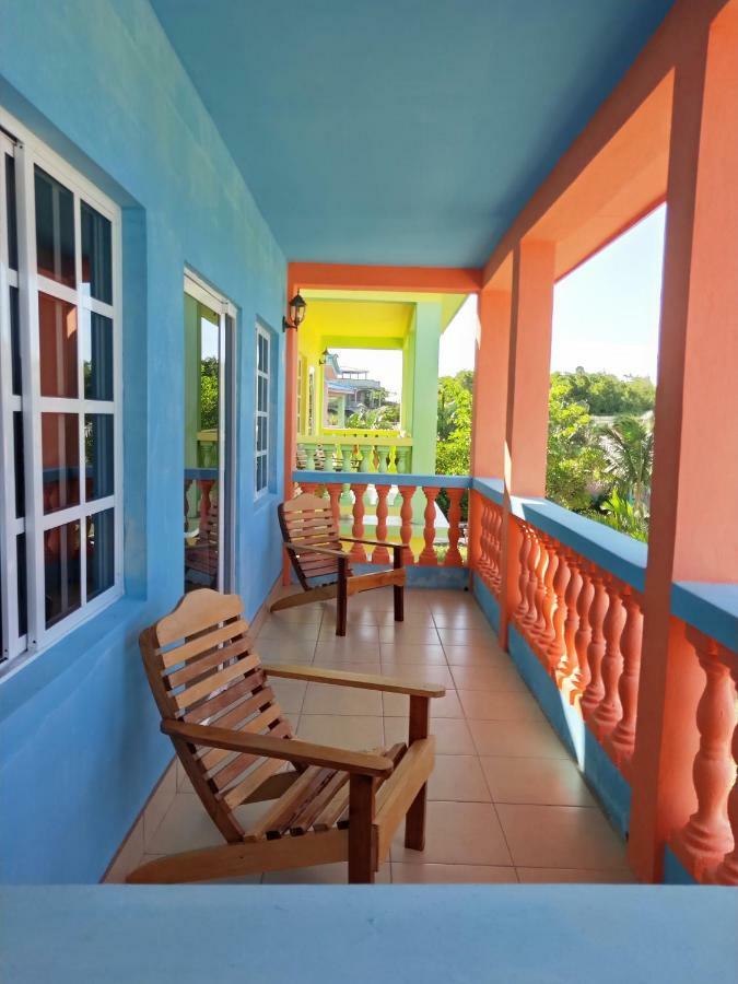 Sunshine View Hotel And Restaurant Коросаль Экстерьер фото